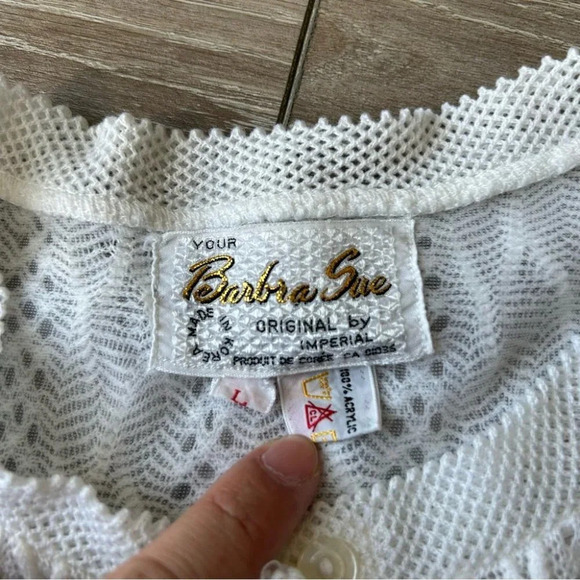 Vintage Barbra Sue Floral Embroidery Crochet Lightweight Cardigan - Picture 5 of 14